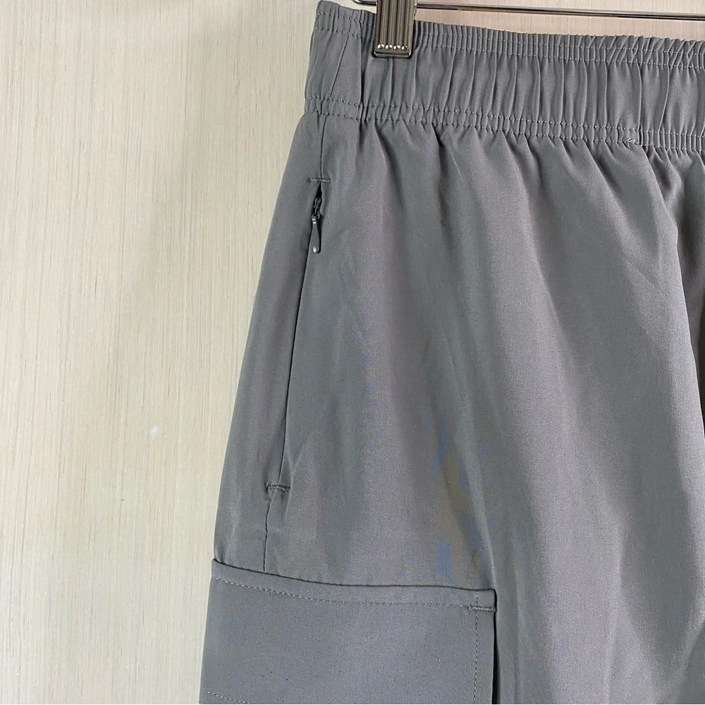 NWT Champion Men's Performance Woven 8” Inseam Cargo Shorts Stone Grey Medium